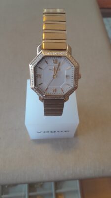 Ρολόι VOGUE ines με  ατσάλινο μπρασελέ